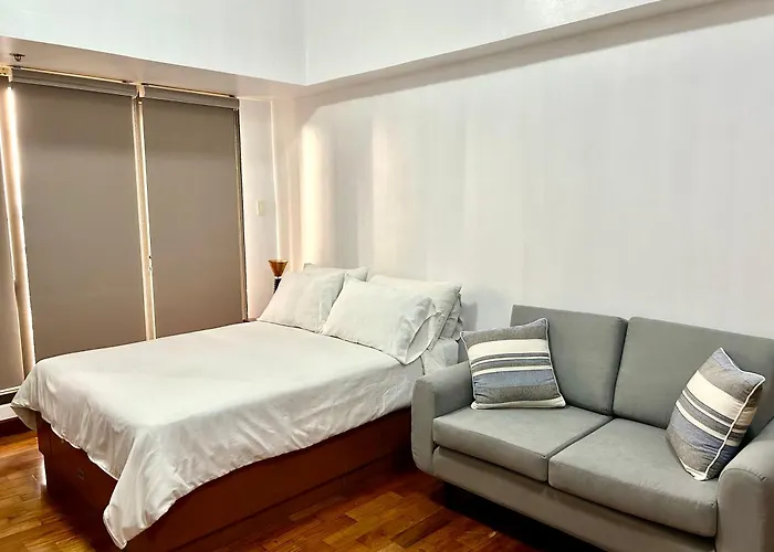 Apartment 20h Staycation Away From
